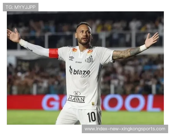 内马尔低平球直塞穿透三人缝隙